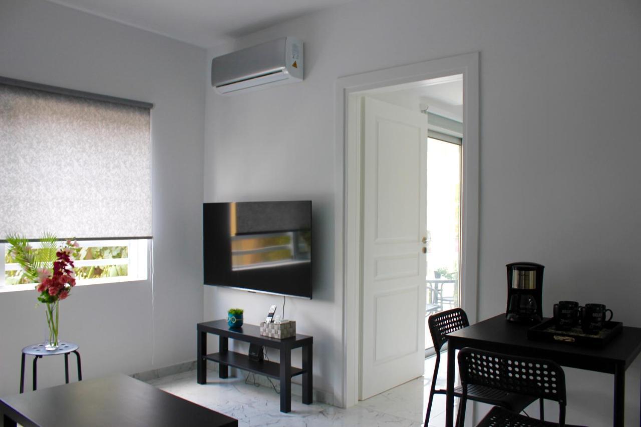 Amalia Residences ニコシア エクステリア 写真