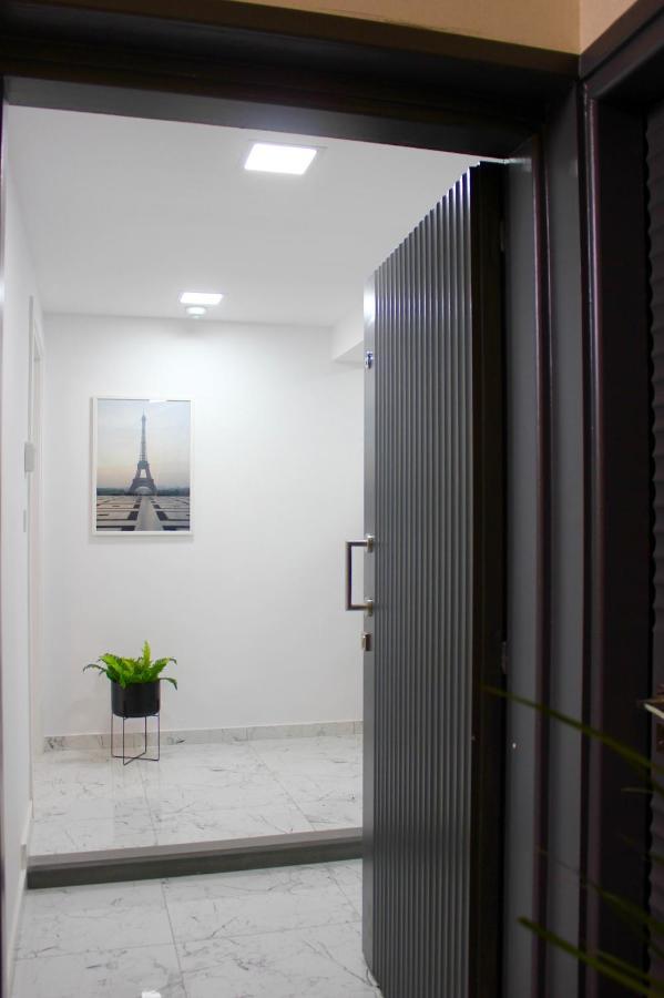 Amalia Residences ニコシア エクステリア 写真